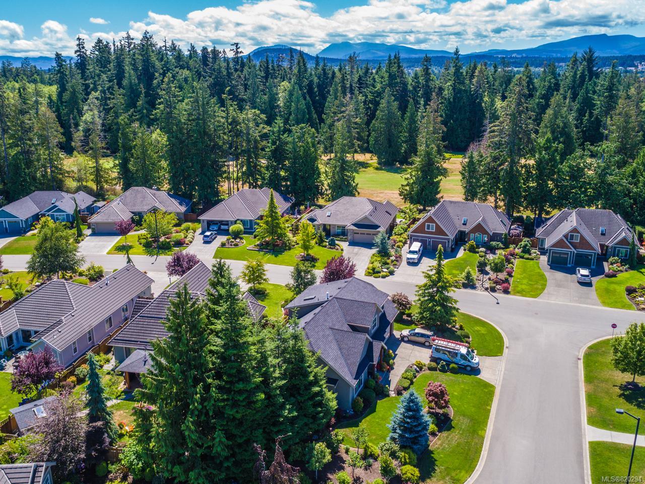 984 Brookfield Cres, French Creek, BC 820294 MAC Real Estate Group