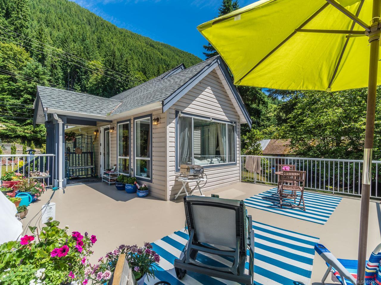 10350 Youbou Rd, YOUBOU, BC 822459 MAC Real Estate Group