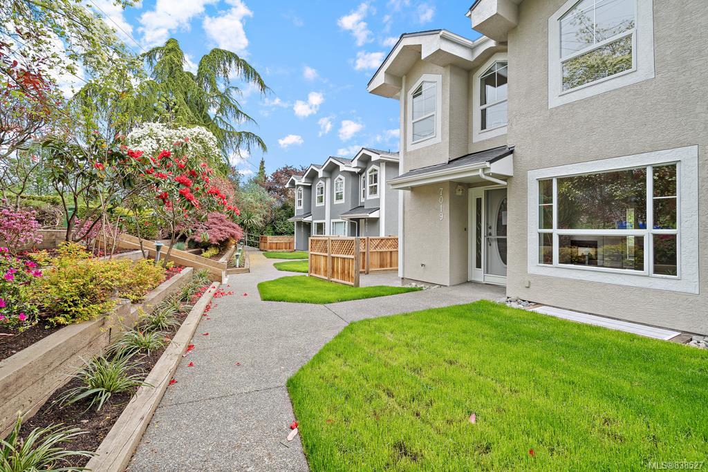 7017 East Saanich Road, Central Saanich, BC, V8M 1Y3 838527 Mark Rice Personal Real Estate