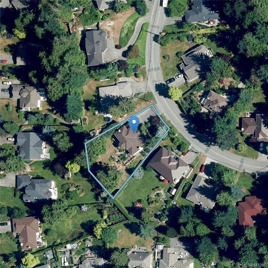 1587 Dean Park Rd, North Saanich, BC, CA 841066 McMullen Homes Team