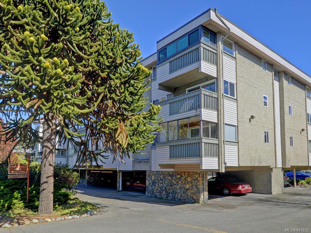 208 1525 Hillside Avenue, Victoria, BC, V8T 2C1 841232 Nicole Pelan