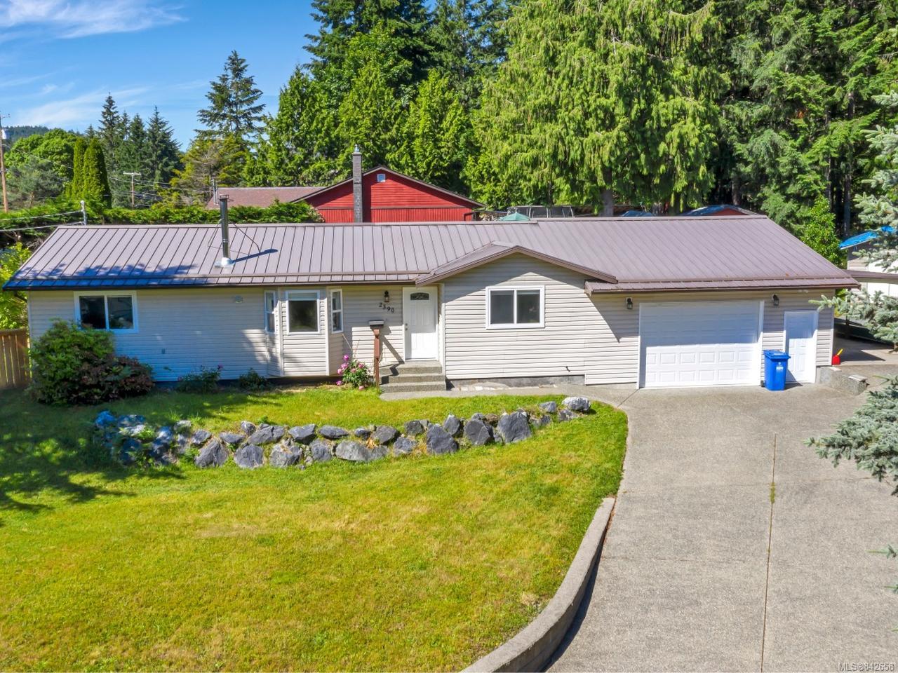 2390 Terrace Road, Shawnigan Lake, BC, V0R 2W1 842658 McMullen