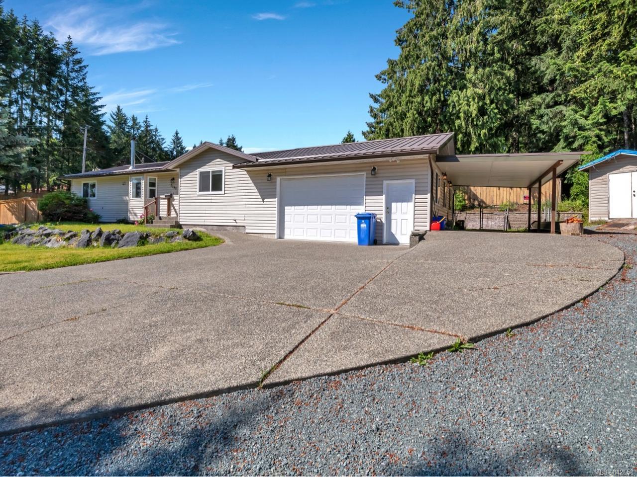 2390 Terrace Road, Shawnigan Lake, BC, V0R 2W1 842658 McMullen