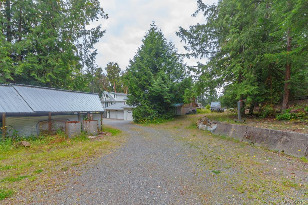 3121 Telegraph Road, Mill Bay, BC, V0R 2P3 842752 Sarah Doyle