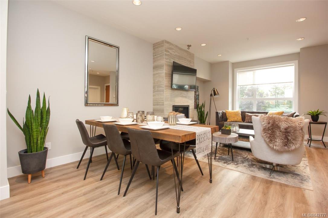 7880 Lochside Drive, Central Saanich, BC, V8M 0B9 842777 Victoria