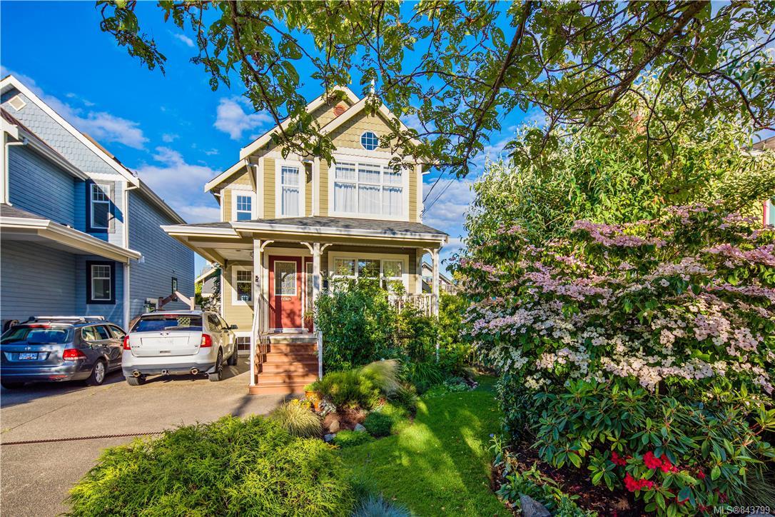 1741 Davie Street, Victoria, BC, V8R 4W5 843799 Marten Homes Real