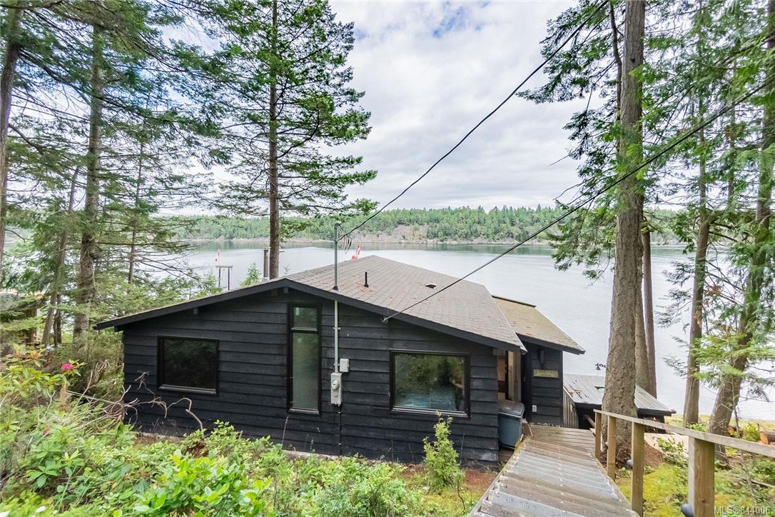 693 Wilkes Rd, Mayne Island, BC, CA » 844006 » Brenda Dean