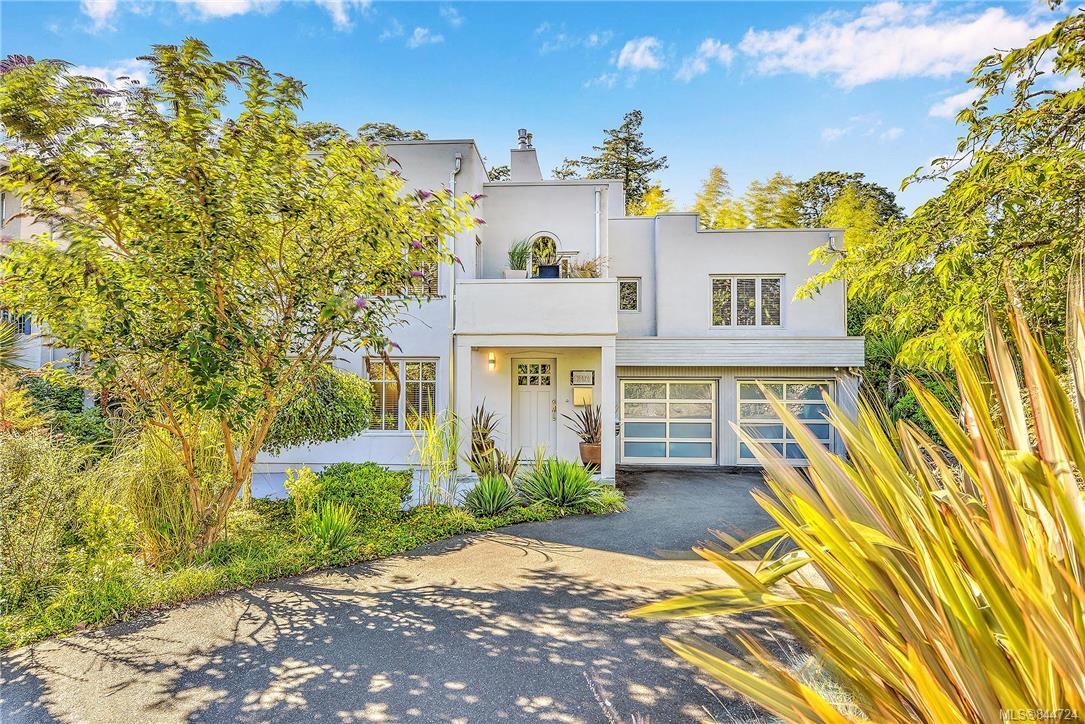 1216 Old Esquimalt Road, Esquimalt, BC, V9A 4X8 844724 Miles Takacs