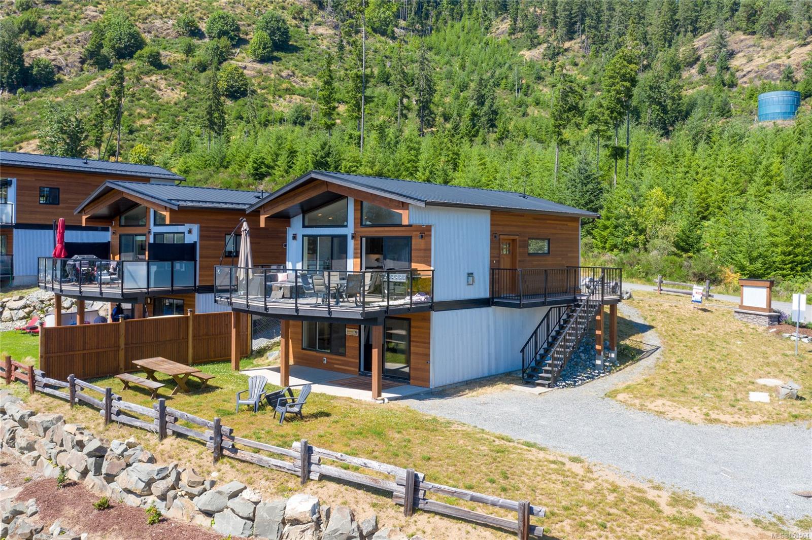 7401 Cottage Way, Lake Cowichan, BC, V0R 2G1 850564 MAC Real Estate