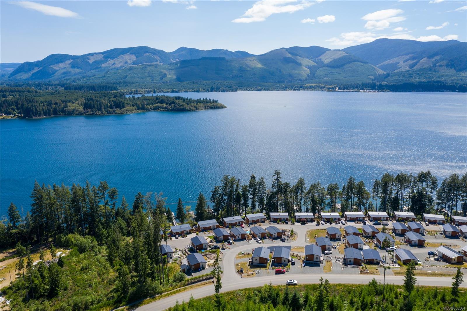 7401 Cottage Way, Lake Cowichan, BC, V0R 2G1 850564 MAC Real Estate Group 7401 Cottage Way, Lake Cowichan, BC, V0R 2G1 850564 MAC Real Estate Group