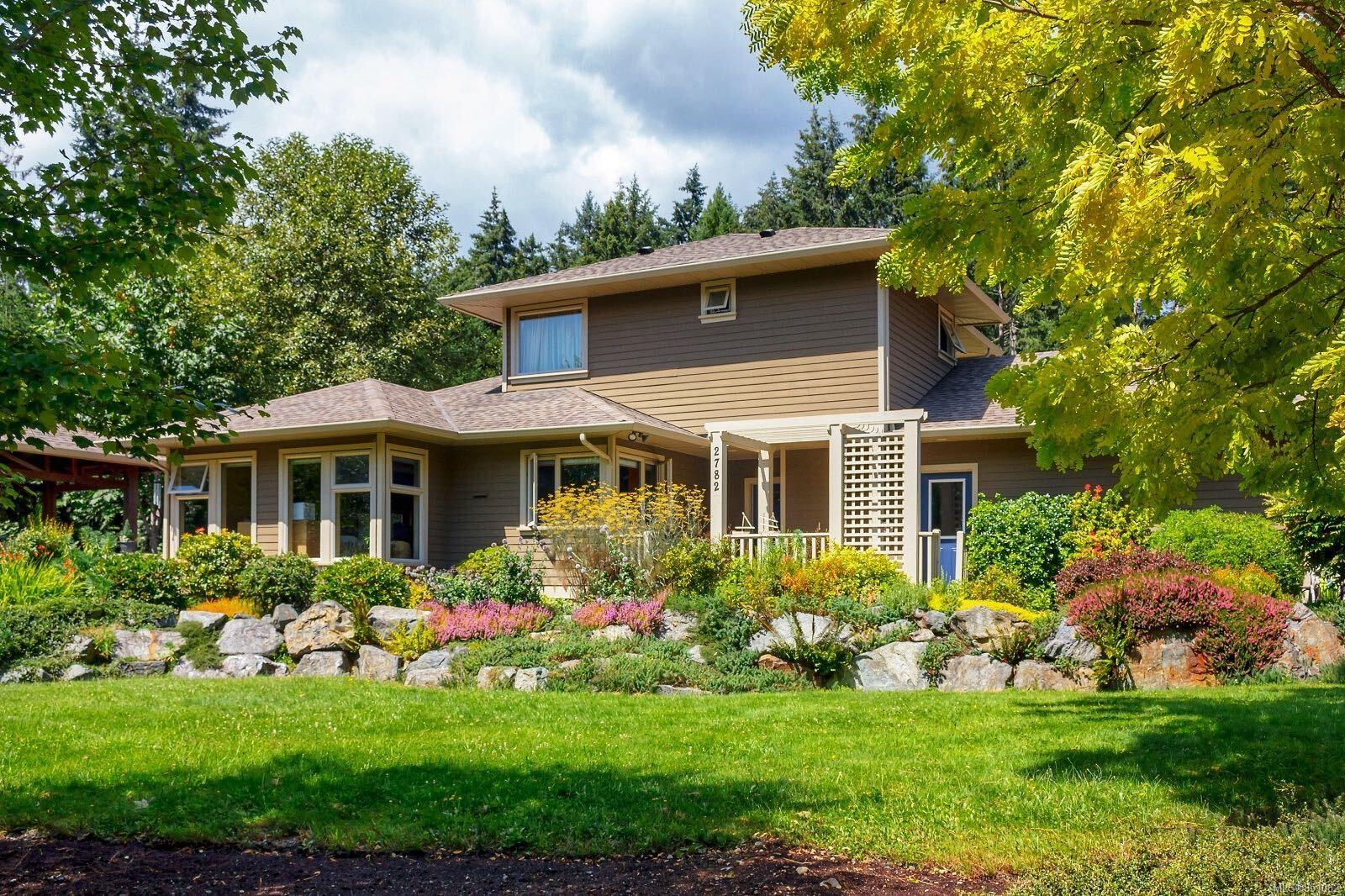 2782 Meadowview Road, Shawnigan Lake, BC, V0R 2W1 851062 The House Selling Group