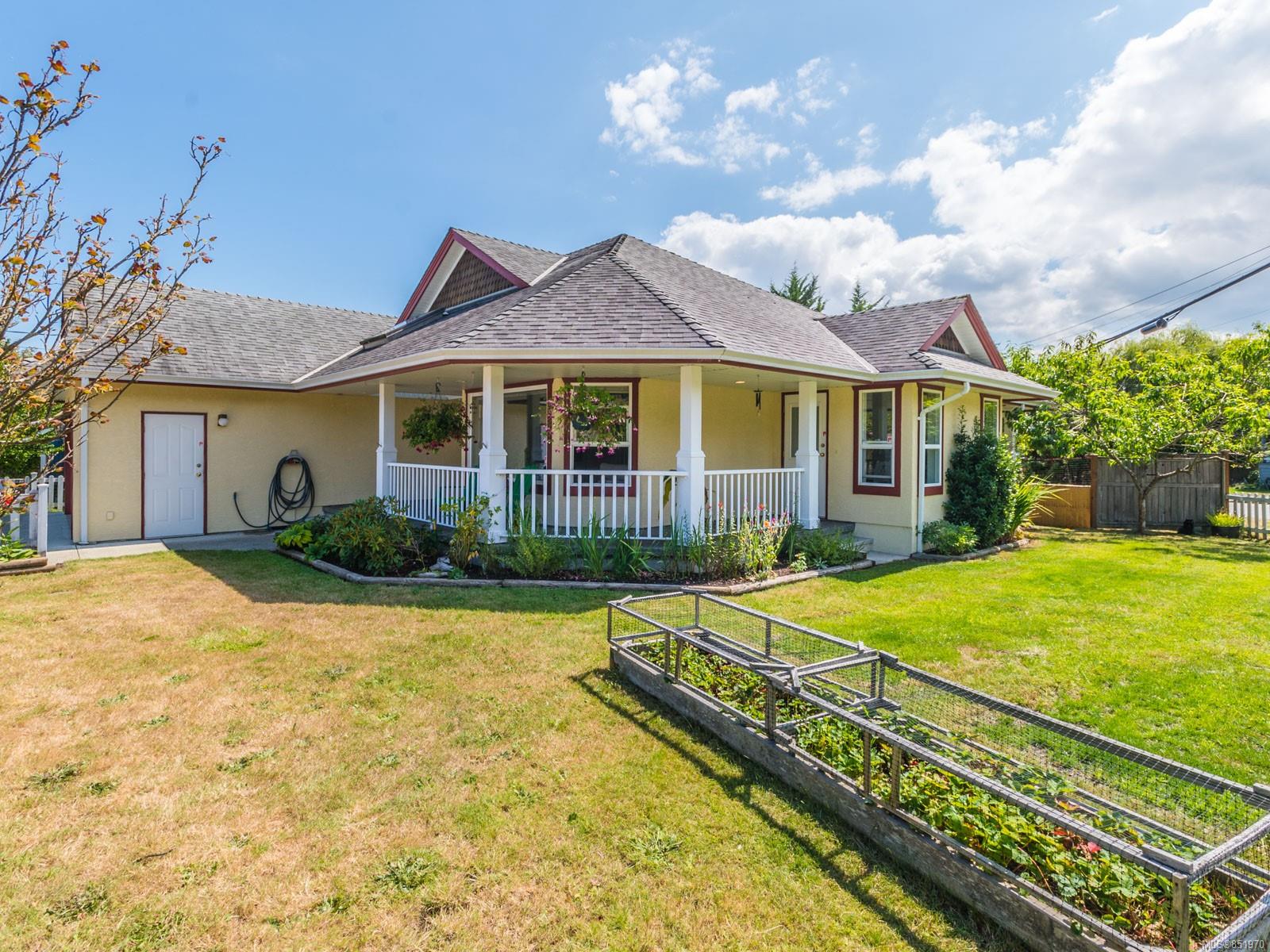 3154 Robertson Street, Chemainus, BC, V0R 1K2 851970 Carol