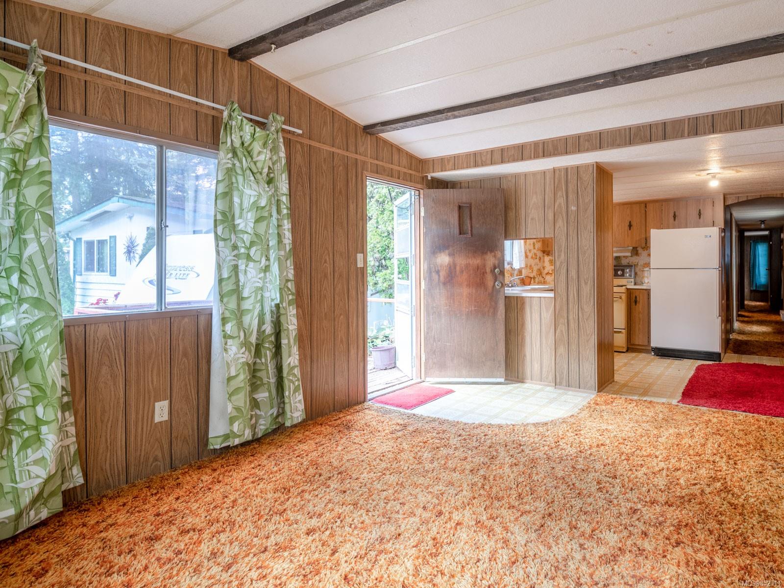 22 3560 Hallberg Road, Nanaimo, BC, V9G 1L4 852311 Carol Warkentin