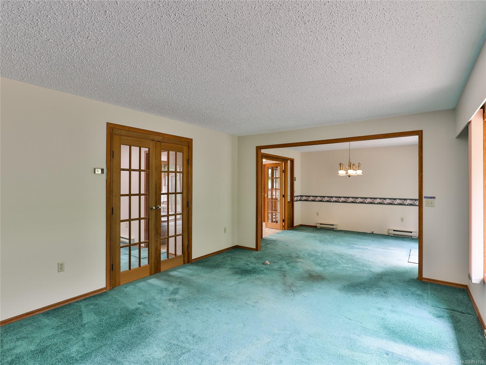 741 Canyon Crescent Road, Qualicum Beach, BC, V9K 1L2 854136