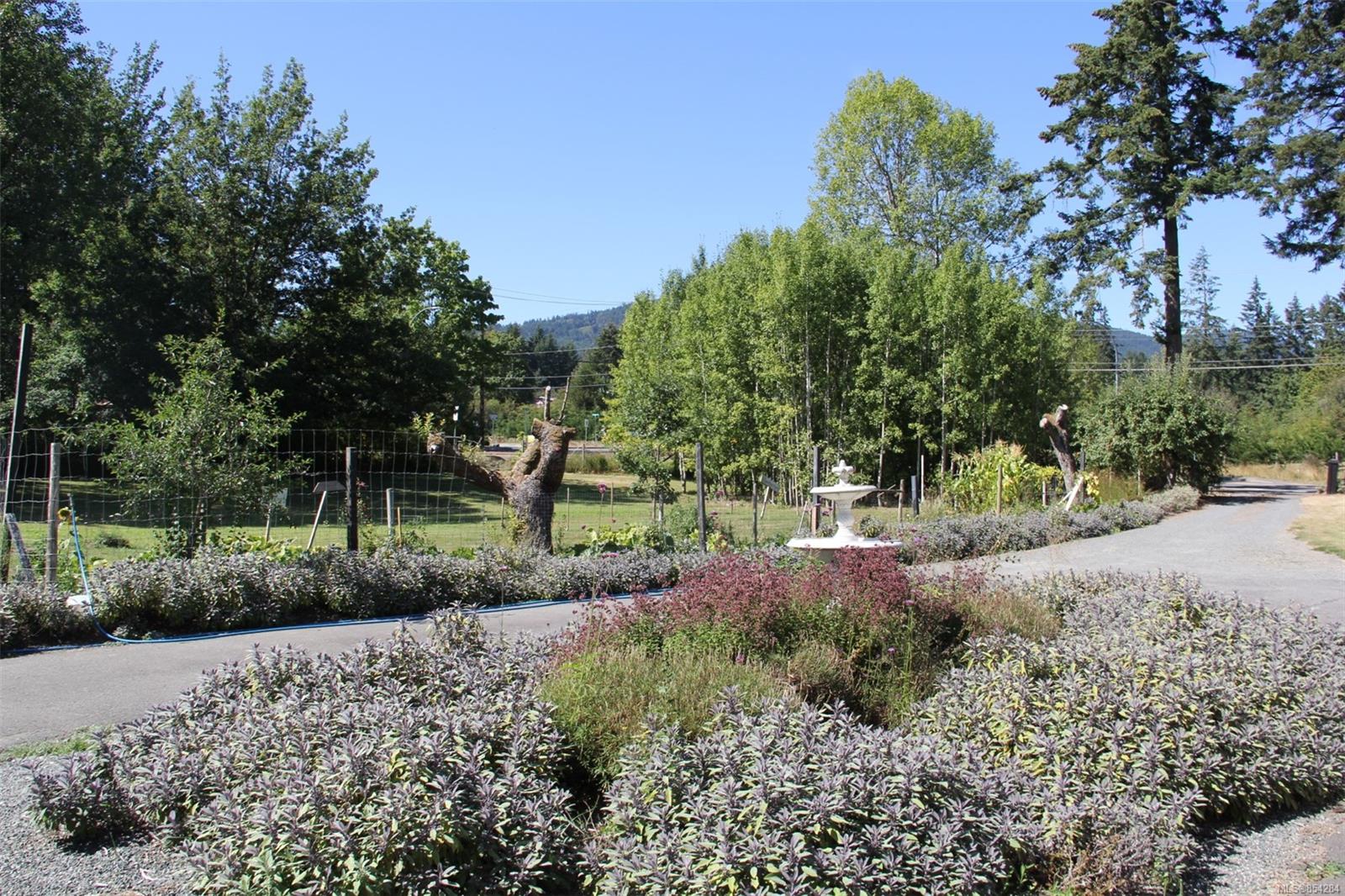 3082 Drinkwater Road, Duncan, BC, V9L 5Z1 854284 Per Dahlstrom