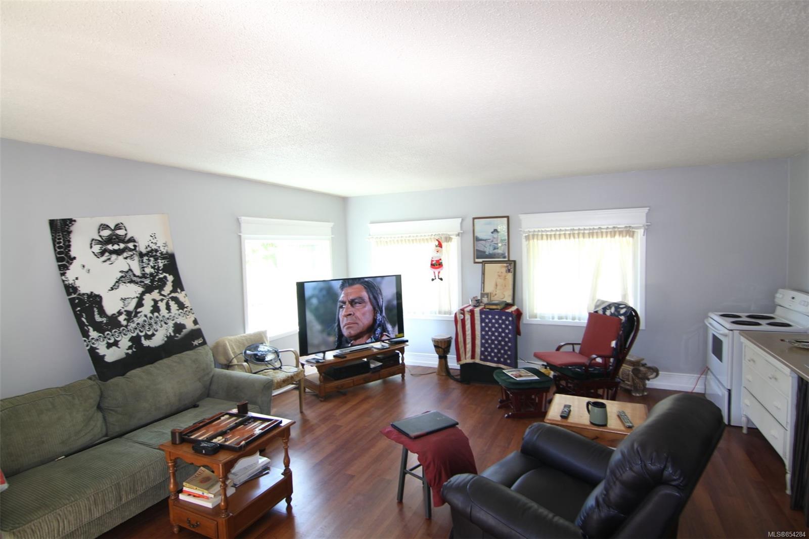 3082 Drinkwater Road, Duncan, BC, V9L 5Z1 854284 Per Dahlstrom