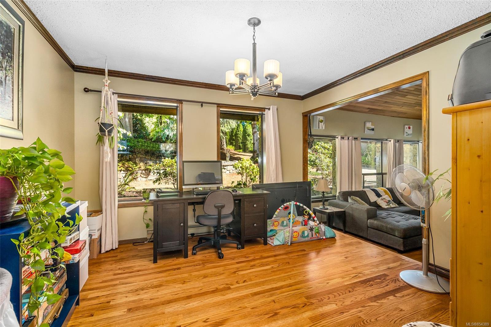1679 Stuart Park Terrace, North Saanich, BC, V8L 4N4 854389