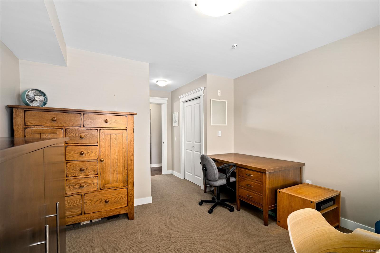 304 537 Heatherdale Lane, Saanich, BC, V8Z 0A4 854948 Victoria