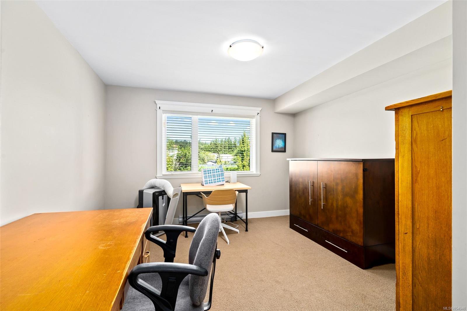 304 537 Heatherdale Lane, Saanich, BC, V8Z 0A4 854948 Victoria