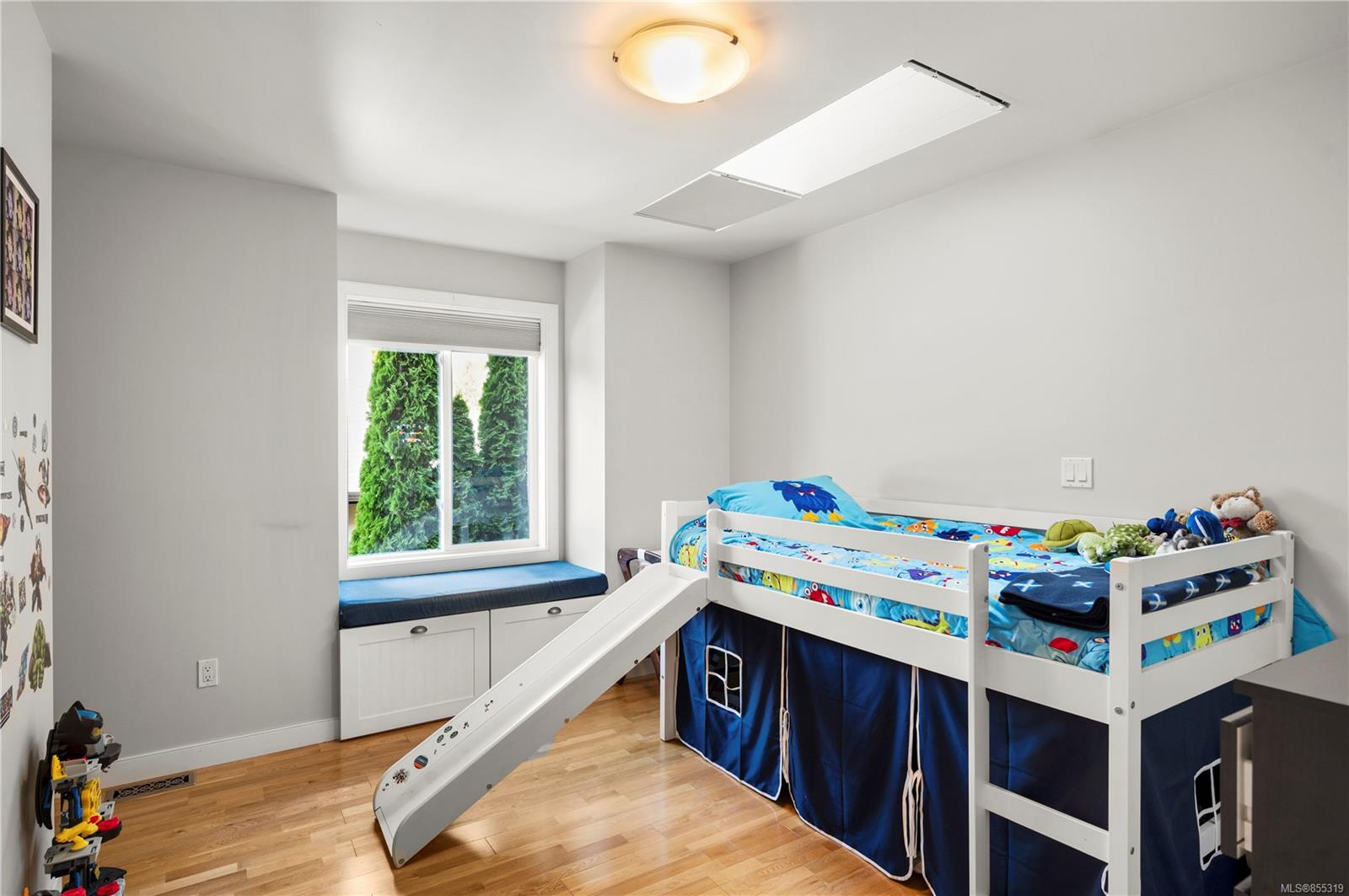 305 St. Charles St, Victoria, BC, CA 855319 Gower Smith Real Estate