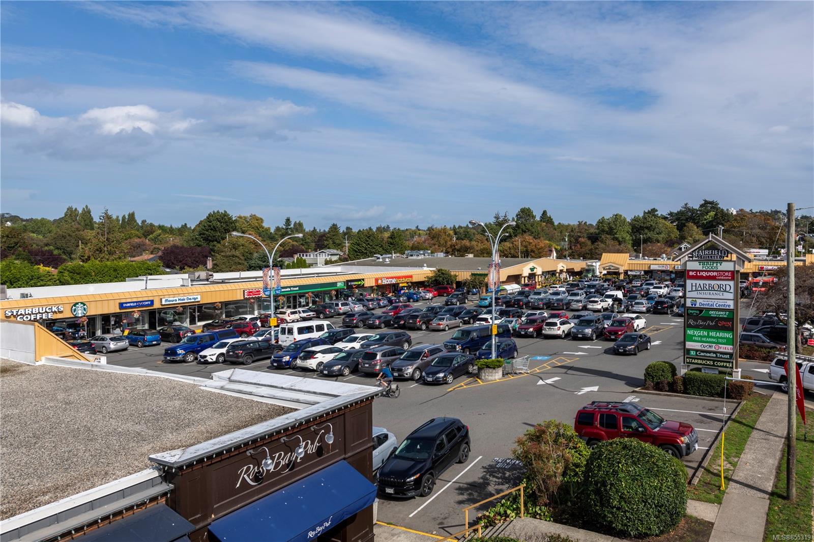 305 St. Charles Street, Victoria, BC, V8S 3N1 855319 Gower Smith