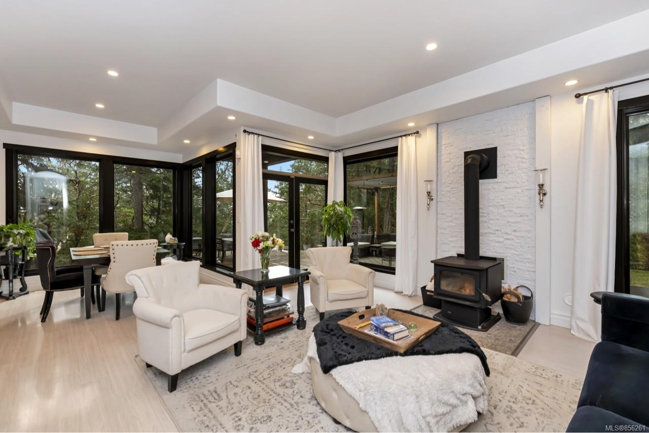 1219 Millstream Road, Highlands, BC, V9B 6J3 856261 Victoria Real