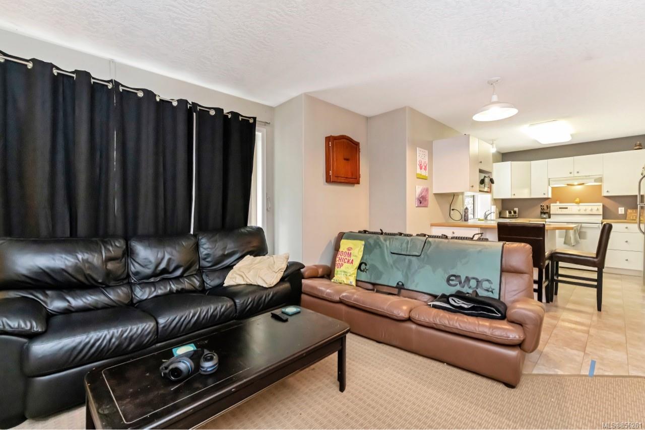 1219 Millstream Road, Highlands, BC, V9B 6J3 856261 Victoria Real