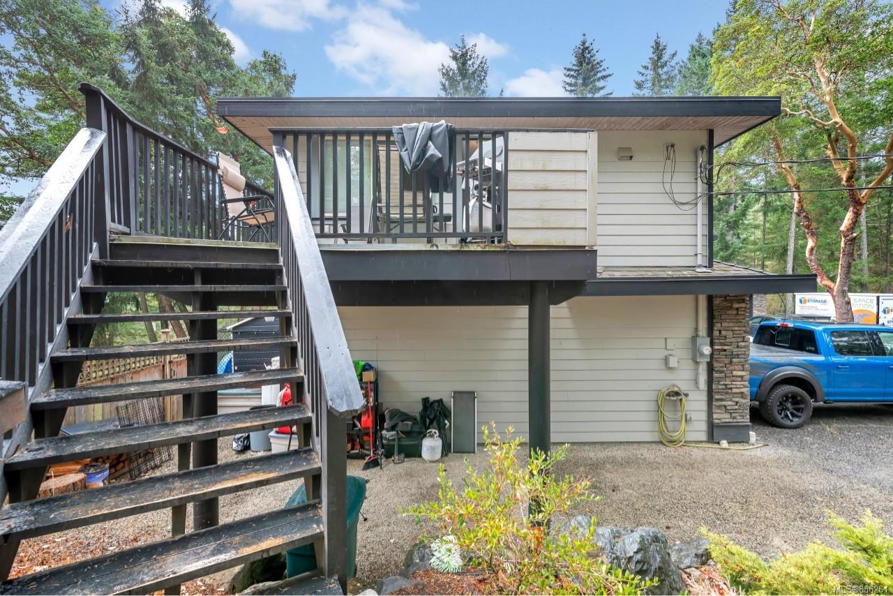 1219 Millstream Road, Highlands, BC, V9B 6J3 856261 Victoria Real