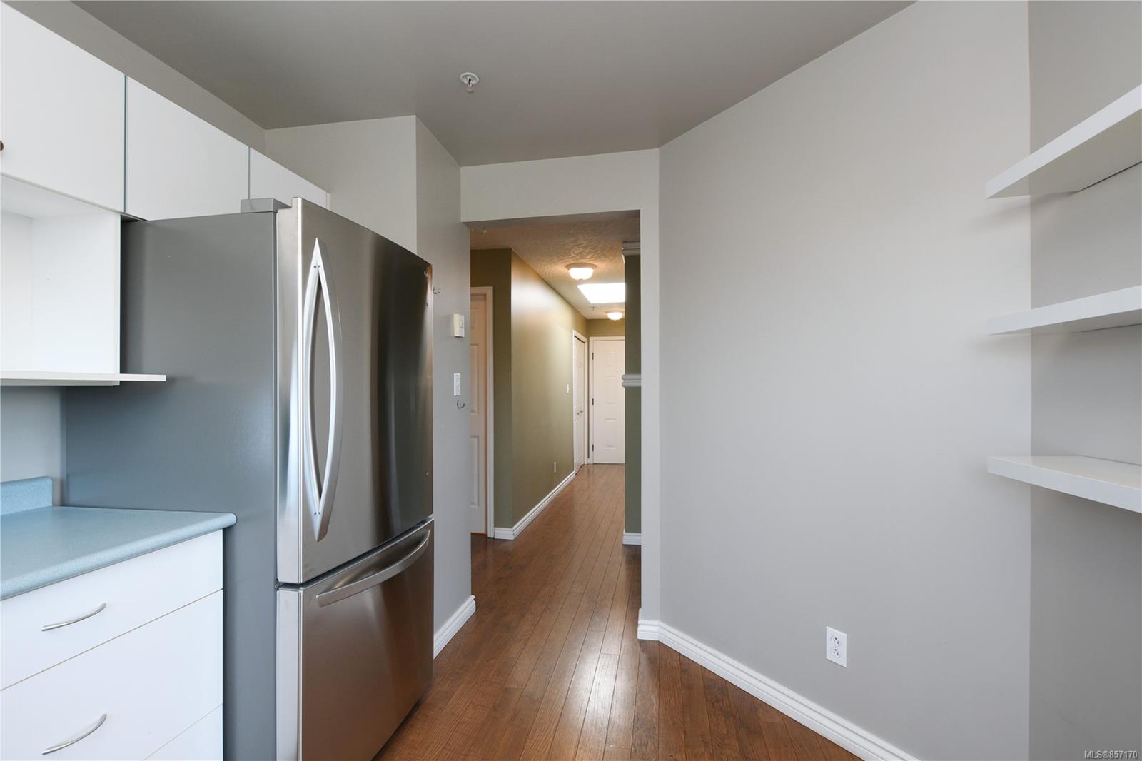 408 689 Bay Street, Victoria, BC, V8T 5H9 857170 Victoria Real