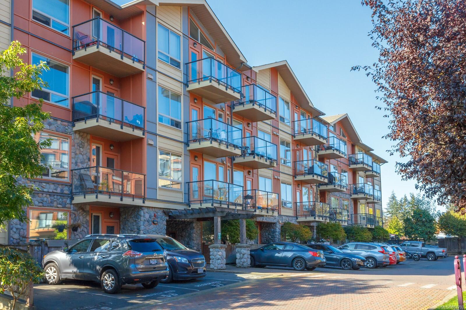 204 825 Goldstream Avenue, Langford, BC, V9B 2X8 857792 The House