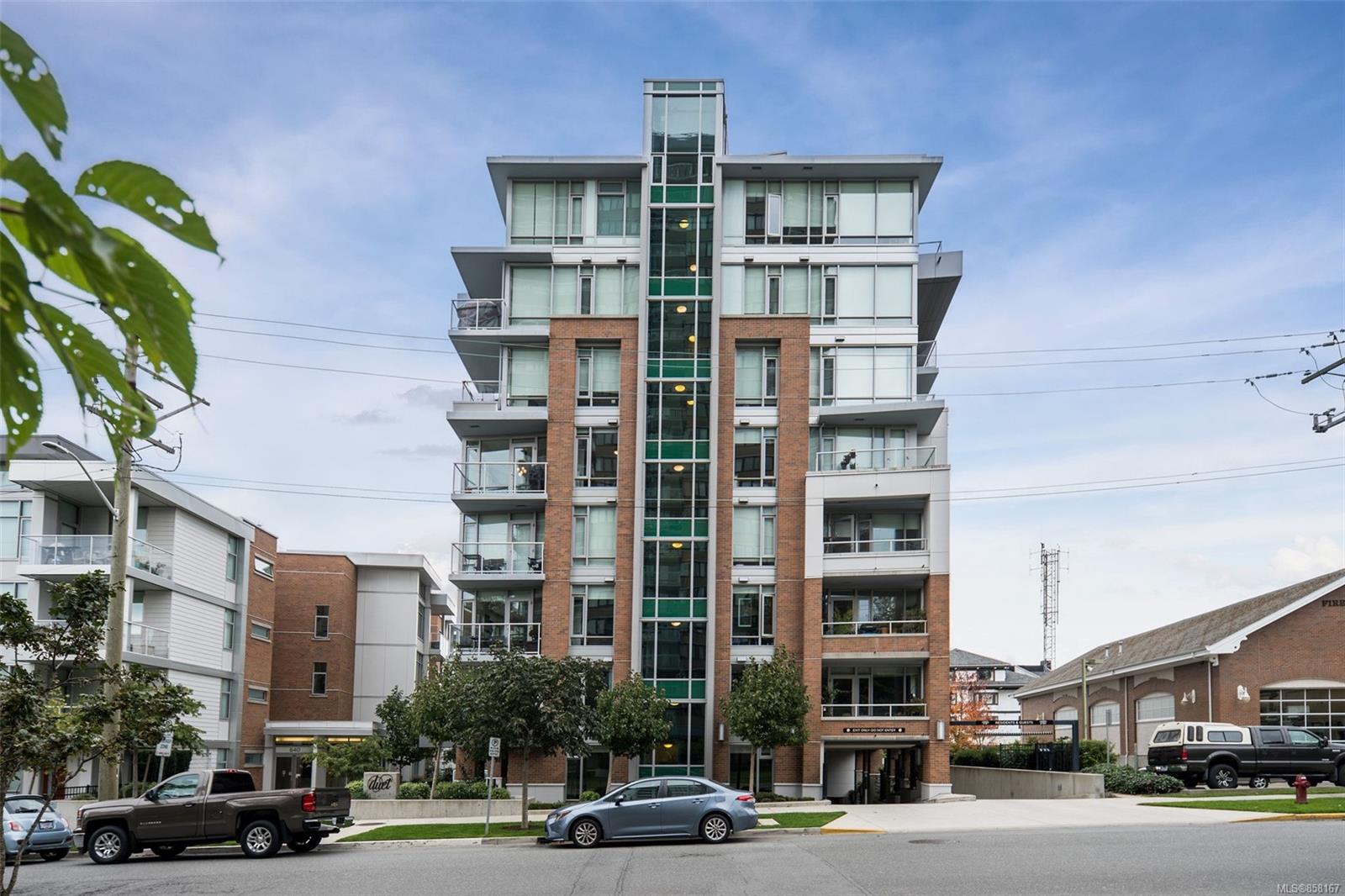 502 646 Michigan Street, Victoria, BC, V8V 0B7 858167 David Brown Personal Real Estate