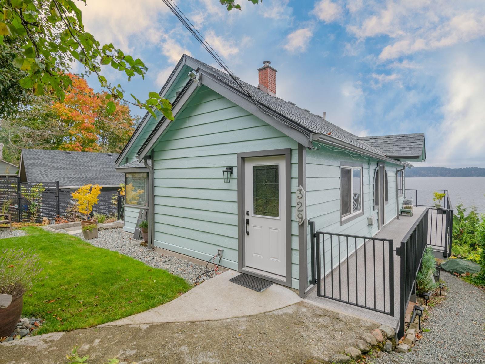 329 Chemainus Road, Ladysmith, BC, V9G 1X9 859343 Carol Warkentin