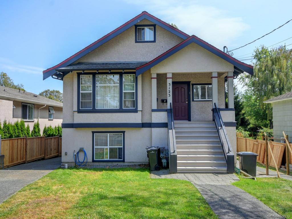 3123 Irma Street, Victoria, BC, V9A 1S9 859932 David Brown