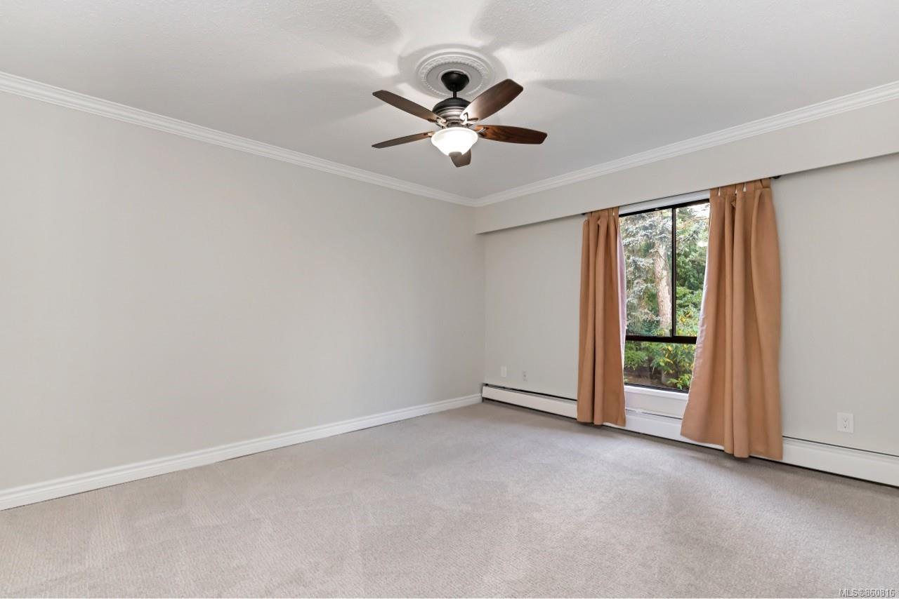 205 1009 McKenzie Avenue, Saanich, BC,