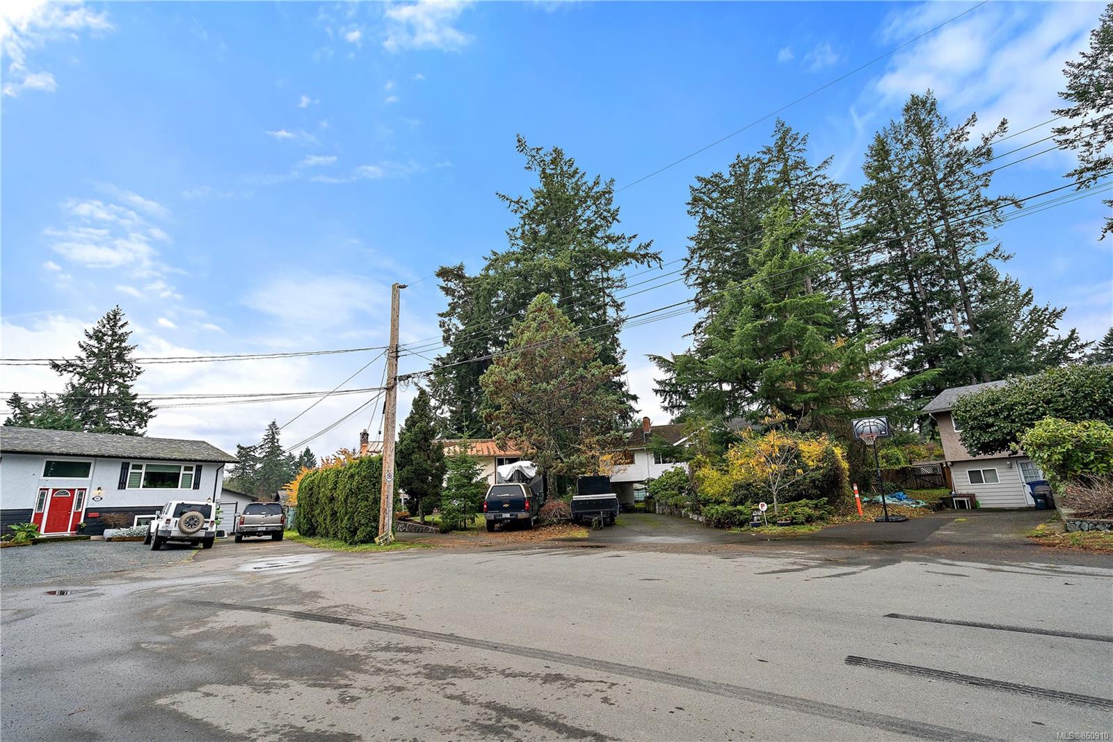 964 Terlane Avenue, Langford, BC, V9B 2M9 860910 Gower Smith Real