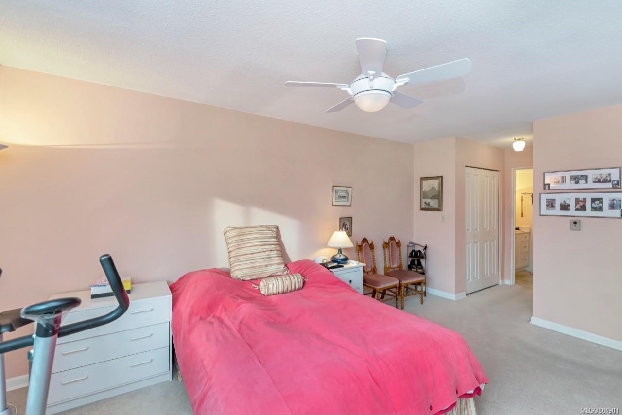 402 1875 Lansdowne Road, Saanich, BC, V8P 1A9 861981 Victoria Real