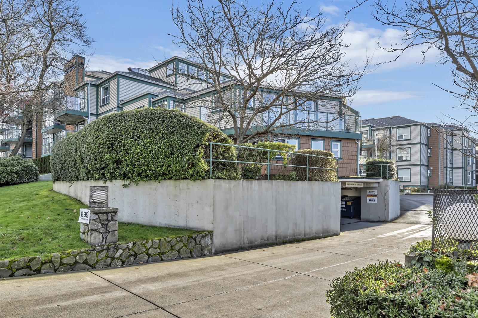 210 899 Darwin Ave, Saanich, BC, CA 863304 The House Selling Group