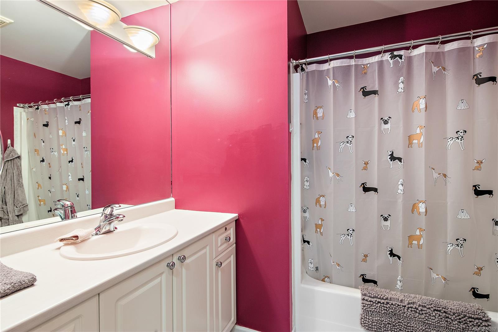 306 2777 Barry Road, Mill Bay, BC, V0R 2P2 864102 Gower Smith Real