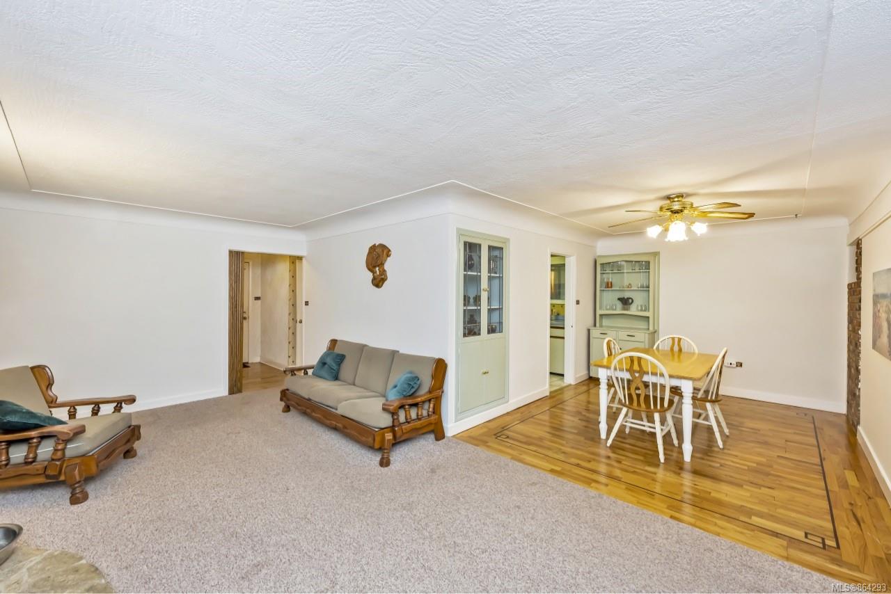 3381 Trans Canada Highway, Cobble Hill, BC, V0L 1R9 864293 Sarah