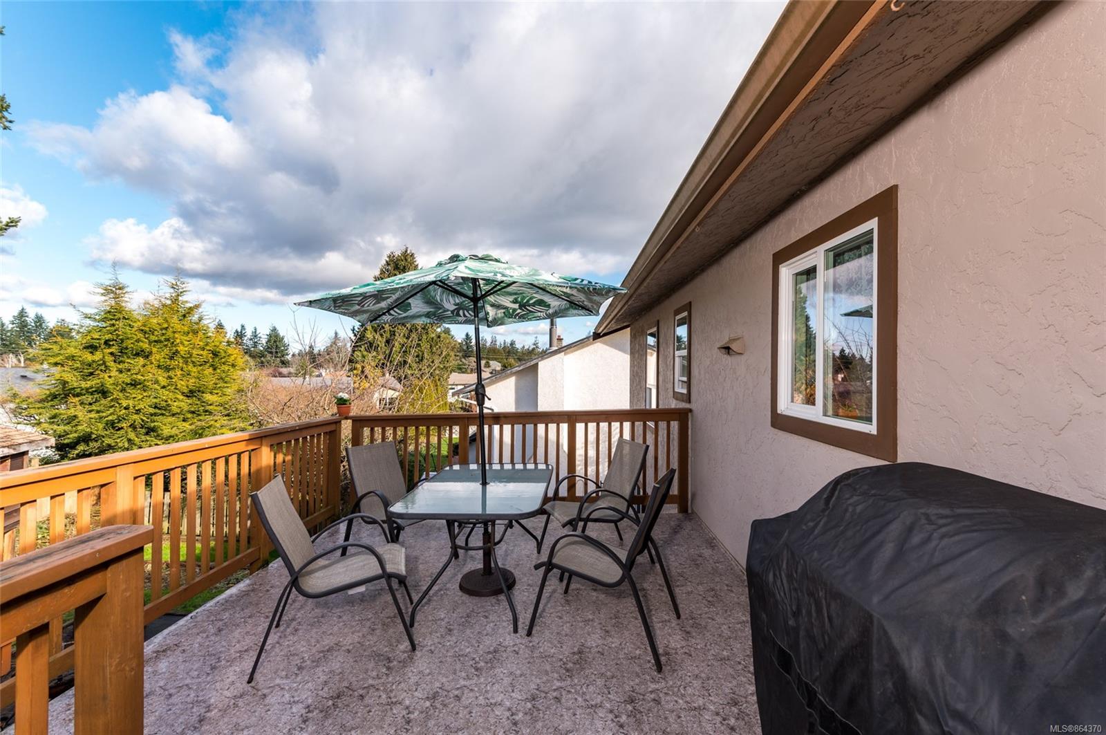 524 Stornoway Drive, Colwood, BC, V9C 2R4 864370 McMullen Homes Team