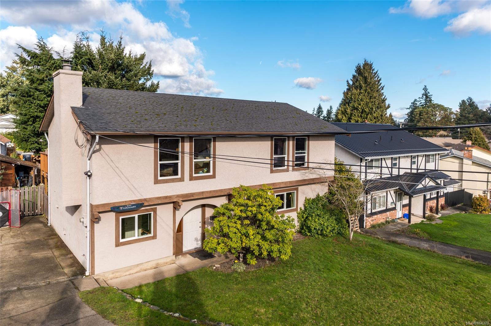 524 Stornoway Drive, Colwood, BC, V9C 2R4 864370 McMullen Homes Team