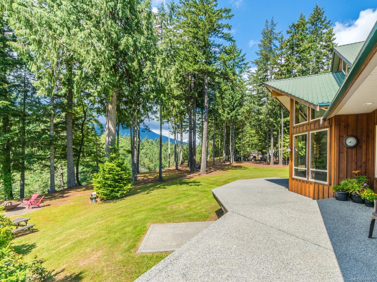 3475 Henry Road, Chemainus, BC, V0R 1K0 866061 Carol Warkentin and