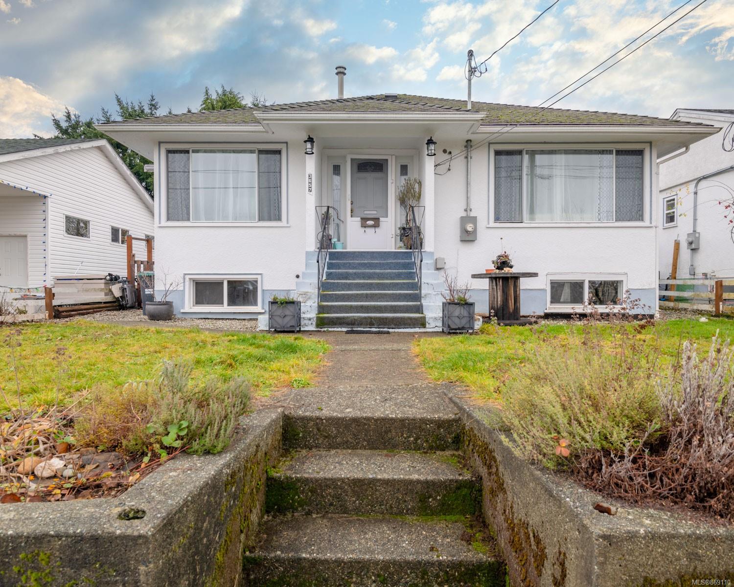 3657 11th Avenue, Port Alberni, BC, V9Y 4Y8 869110 Carol Warkentin