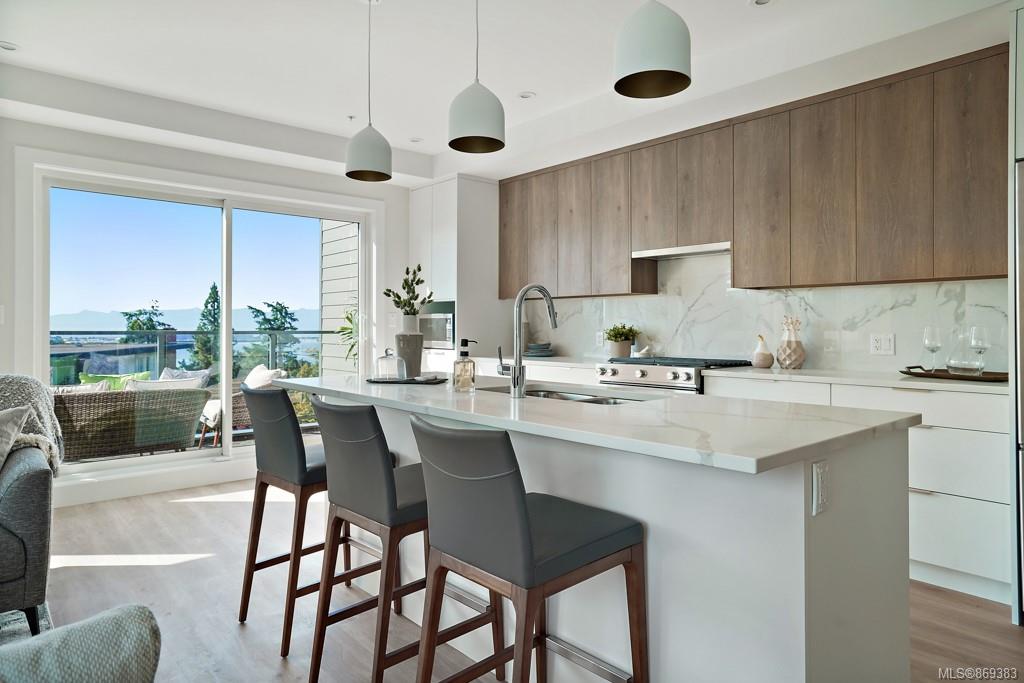 402 835 Dunsmuir Road, Esquimalt, BC, V9A 5B8 869383 Mark Rice