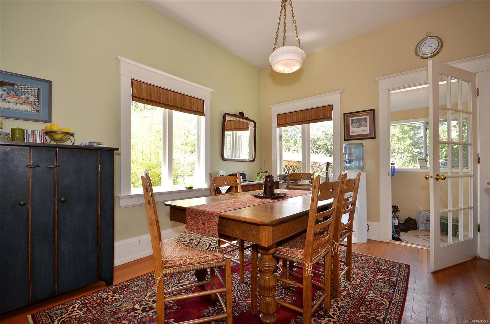 2370 Estevan Avenue, Oak Bay, BC, V8R 2S5 869593 Miles Takacs