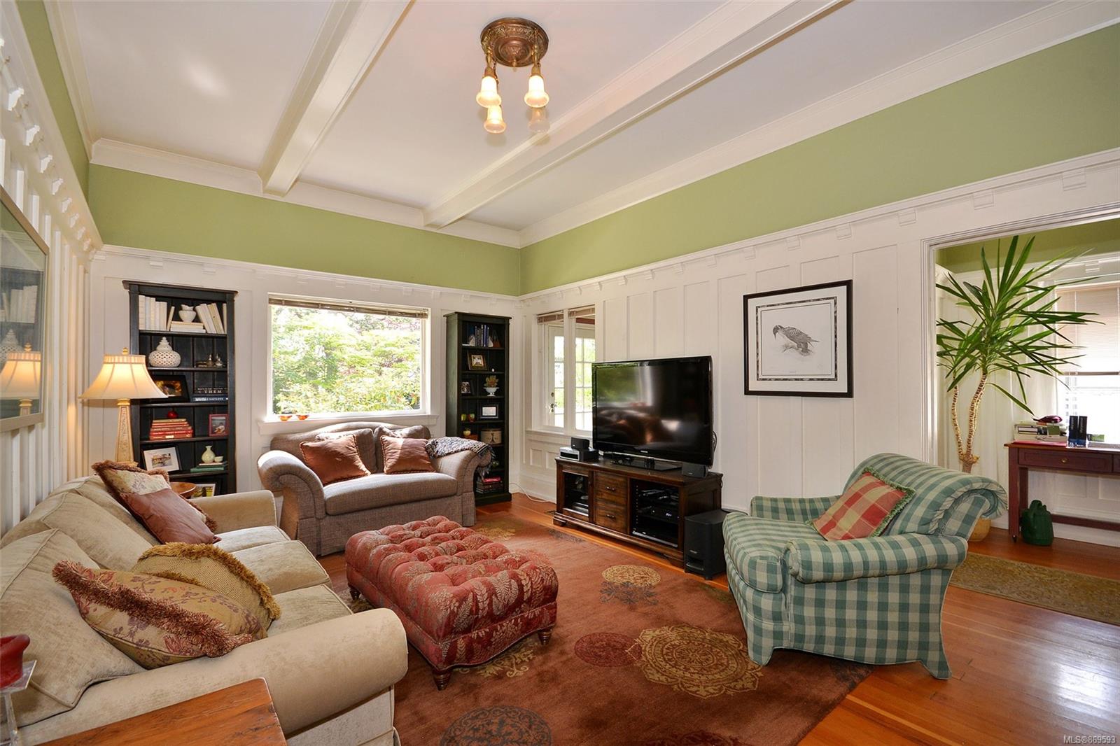 2370 Estevan Avenue, Oak Bay, BC, V8R 2S5 869593 Miles Takacs