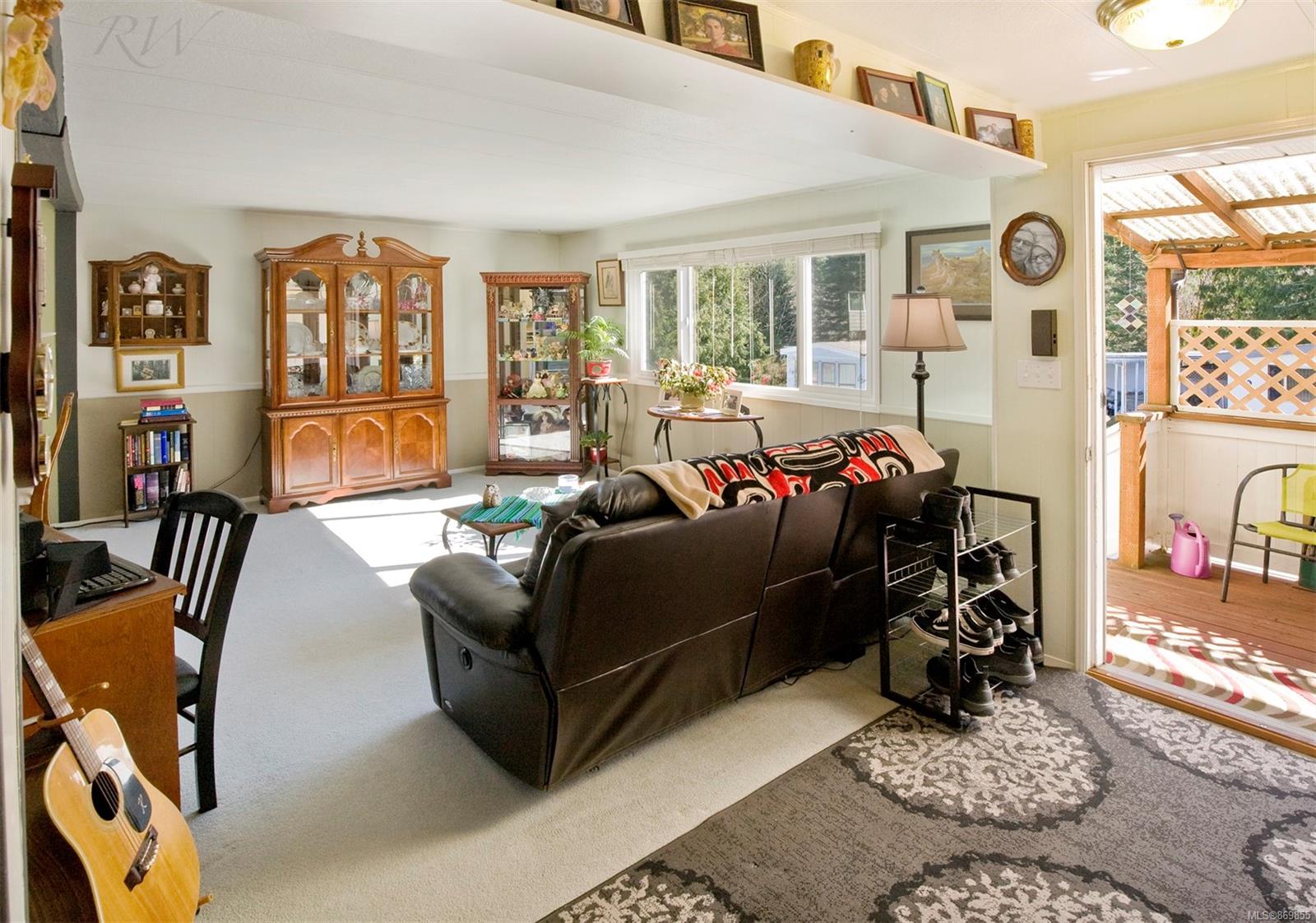 30 4935 Broughton Street, Port Alberni, BC, V9Y 8G7 869855 Kat