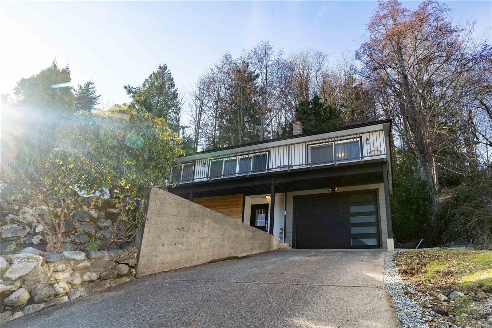 115 North Shore Road, Lake Cowichan, BC, V0R 2G0 870166 Gower Smith