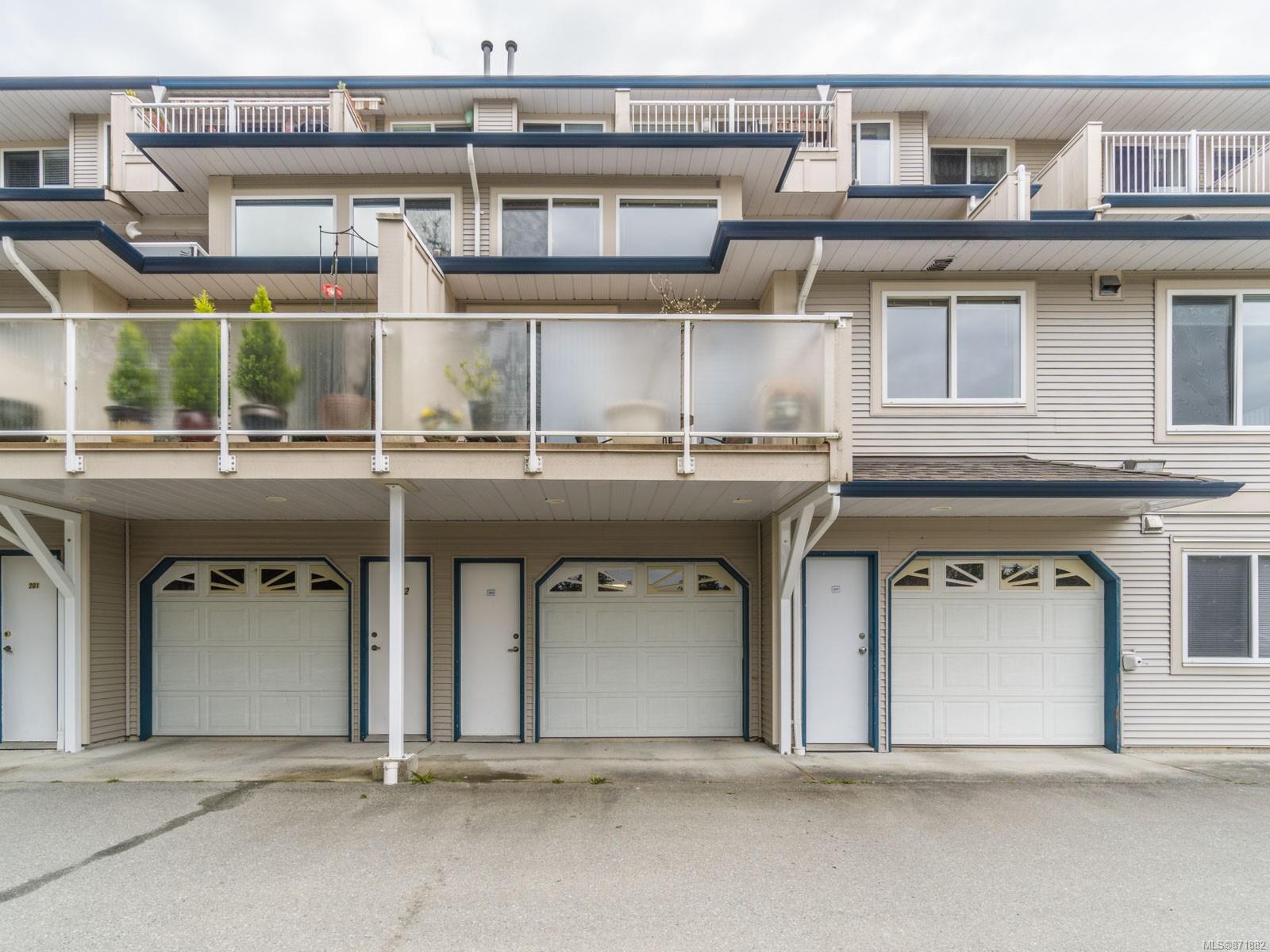 203 1150 Walkem Road, Ladysmith, BC, V9G 1S1 871882 Carol