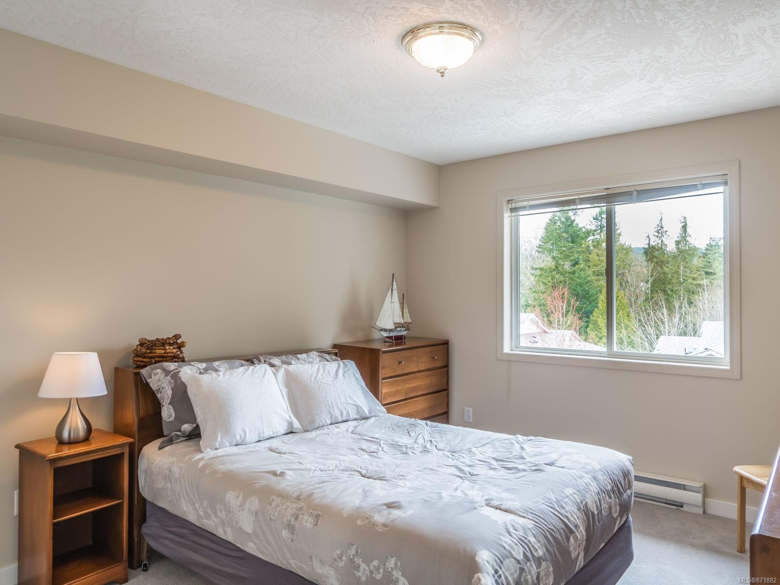 203 1150 Walkem Road, Ladysmith, BC, V9G 1S1 871882 Carol Warkentin and Associates Personal